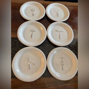 Williams Sonoma embossed white ceramic wine appetizer plates (6)